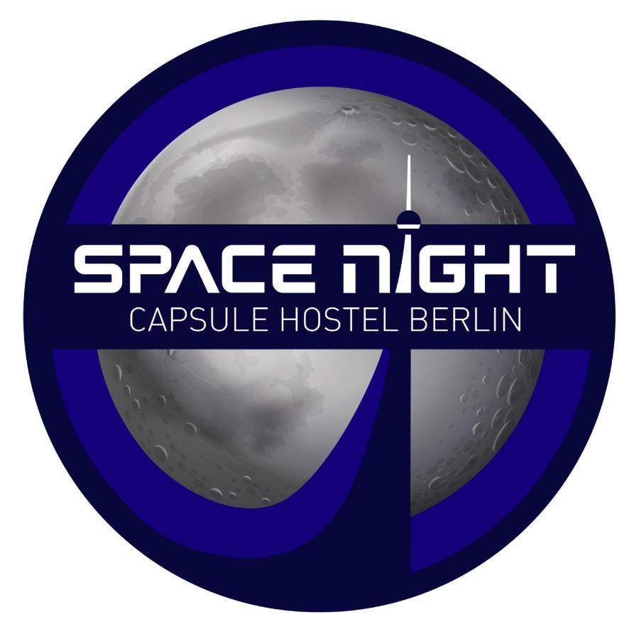 Space Night Capsule Hostel Berlin Eksteriør billede